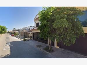 Casa en venta en Jardines del Bosque, Ahome — foto 3 de 5