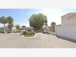 Casa en venta en Puerta Real, Torreón — foto 3 de 16