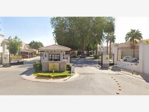 Casa en venta en Puerta Real, Torreón — foto 2 de 16