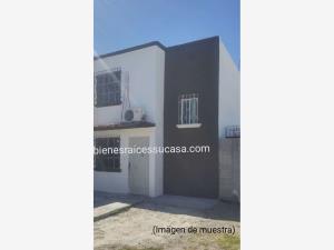 Casa en Acoros I, Piedras Negras, Coahuila de Zaragoza