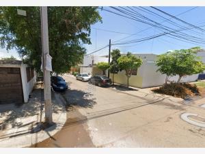Casa en venta en Girasoles, Culiacán — foto 3 de 5