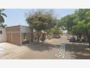 Casa en venta en Santa Fe, Culiacán — foto 2 de 5