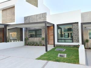 Casa en venta en Cañadas del Arroyo, Corregidora — foto 3 de 23