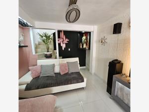 Casa en venta en Los Héroes Ozumbilla, Tecámac — foto 3 de 19