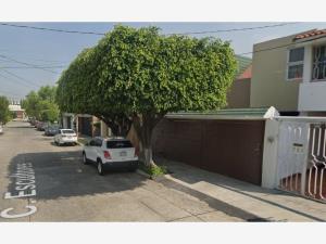 Casa en venta en Jardines de Guadalupe, Zapopan — foto 3 de 5