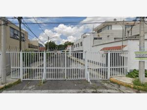 Casa en San Pedro Zacatenco, Gustavo A. Madero, Ciudad de México