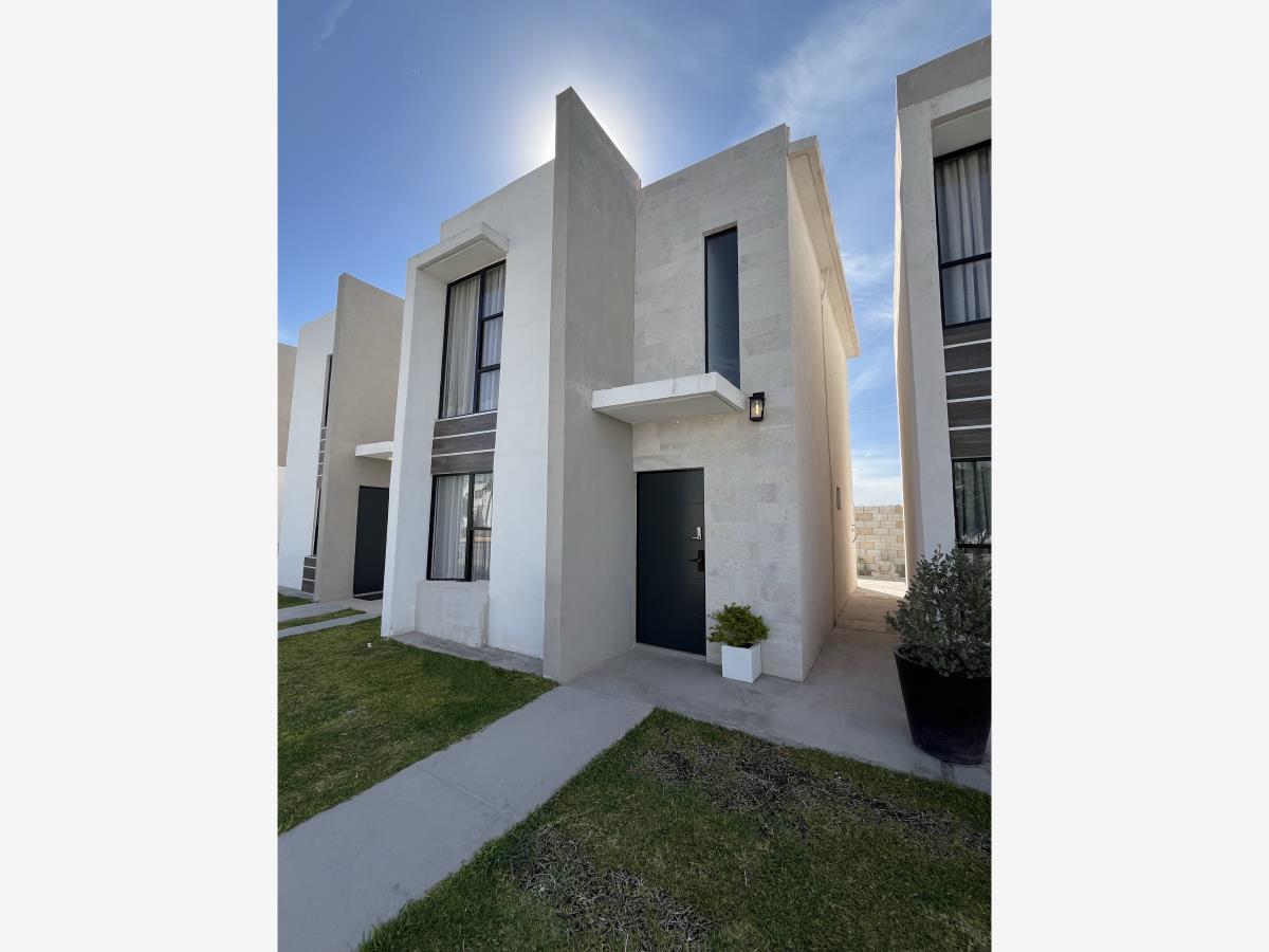 Casa en venta en Residencial Campanario, Gómez Palacio — foto 1 de 11