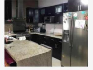 Casa en venta en Joyas de Anáhuac, General Escobedo — foto 2 de 4
