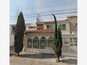 Casa en venta en Jardines del Nilo, Guadalajara — foto 2 de 5