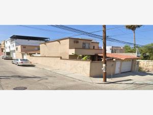 Casa en venta en Playas de Tijuana Sección Costa Azul, Tijuana — foto 2 de 8
