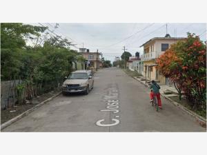 Casa en venta en Vega de Alatorre Centro, Vega de Alatorre — foto 2 de 4