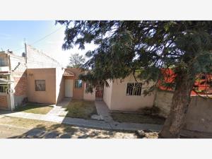 Casa en Jardines de Tlajomulco, Tlajomulco de Zúñiga, Jalisco