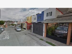 Casa en venta en Peña Blanca, Morelia — foto 3 de 13