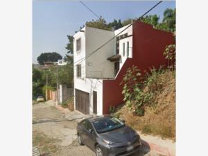 Casa en venta en Lomas de Tzompantle, Cuernavaca — foto 3 de 9