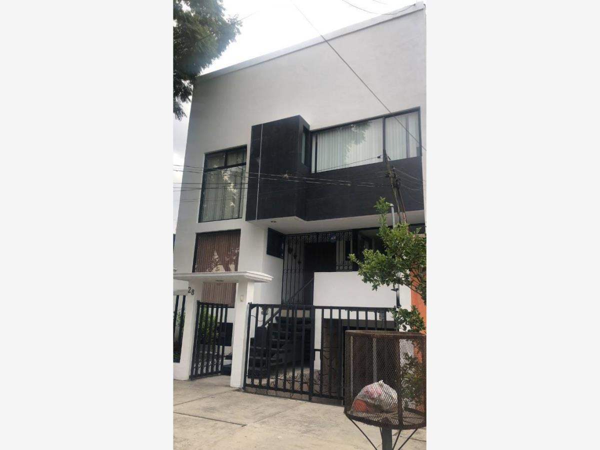 Casa en venta en Jardines de la Florida, Naucalpan de Juárez — foto 1 de 28