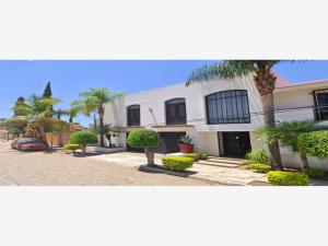 Casa en venta en Los Granados, Acatlán de Juárez — foto 2 de 5