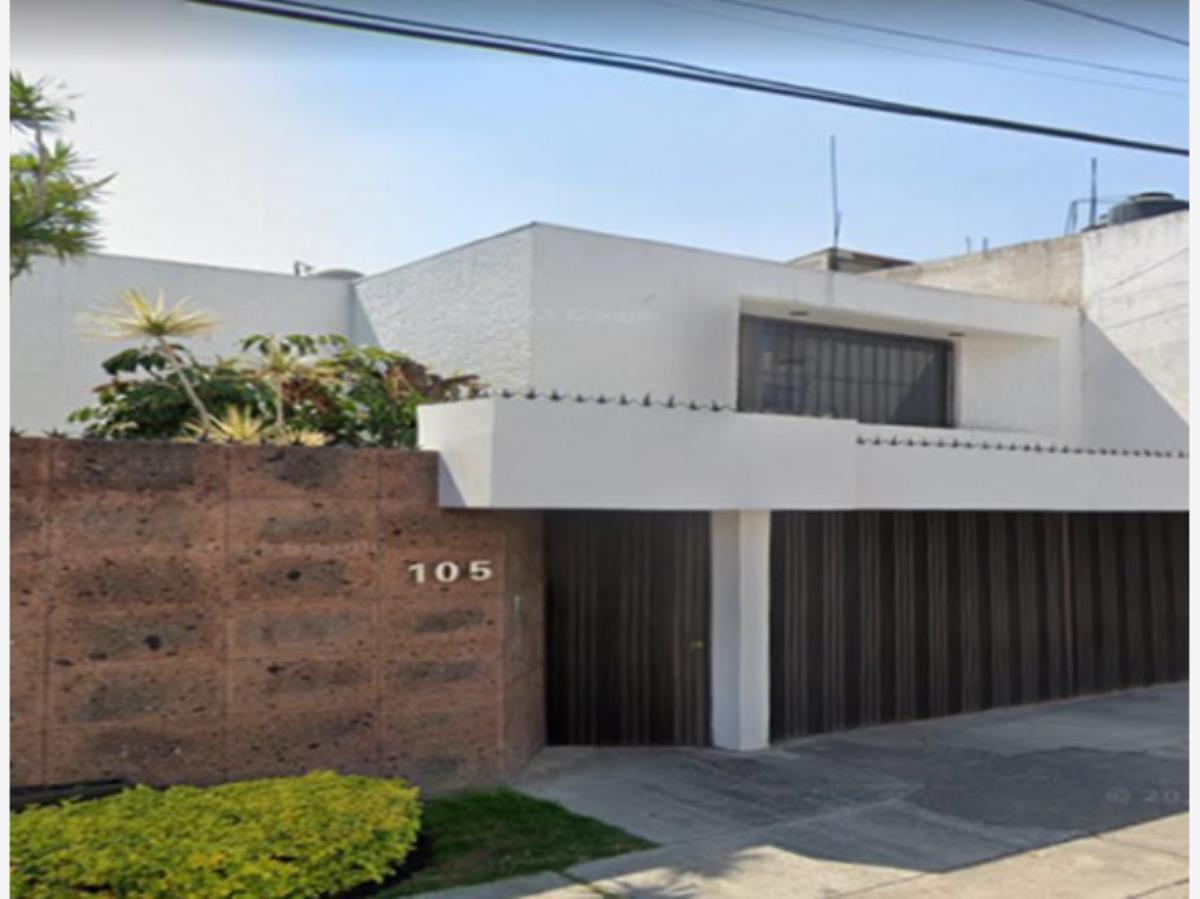 Casa en venta en Valle del Campestre, León — foto 1 de 7