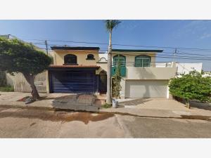 Casa en venta en Lomas del Sol, Culiacán — foto 2 de 12