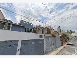 Casa en venta en 18, Xochimilco — foto 3 de 12