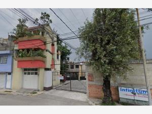 Casa en venta en Los Girasoles, Toluca — foto 2 de 7