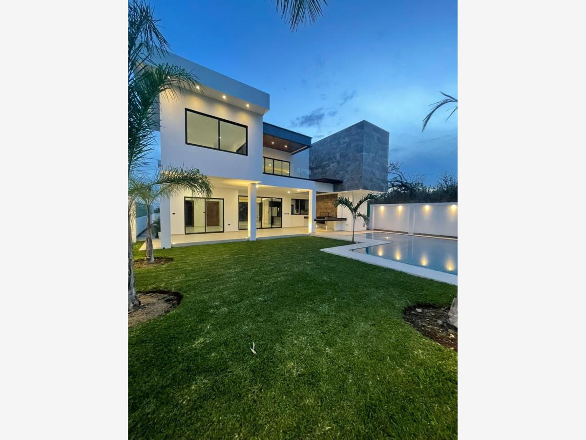 Casa en venta en Lomas de Cocoyoc, Atlatlahucan — foto 1 de 18