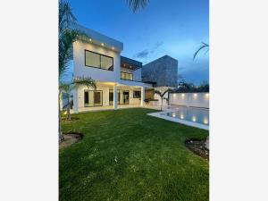Casa en venta en Lomas de Cocoyoc, Atlatlahucan, Morelos Casa en venta en Lomas de Cocoyoc, Atlatlahucan, Morelos