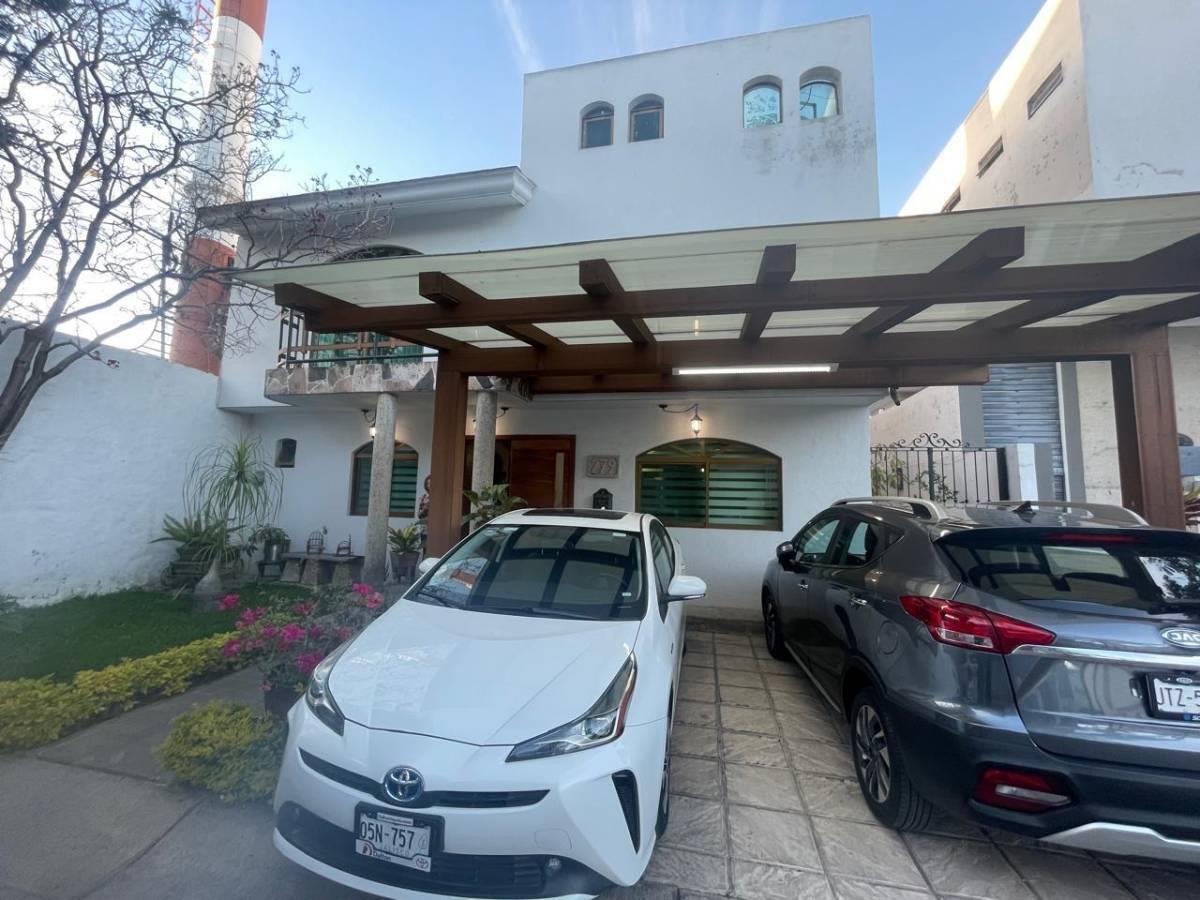 Casa en venta en Jardín Real, Zapopan — foto 1 de 12