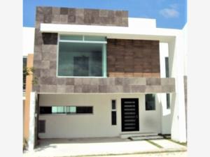 Casa en renta en Lomas de Angelópolis, San Andrés Cholula — foto 2 de 27