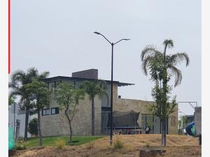 Terreno en venta en Lomas de Angelópolis II, San Andrés Cholula — foto 3 de 4