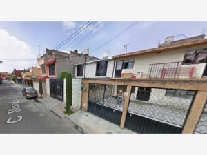 Casa en venta en Izcalli Piramide, Tlalnepantla de Baz — foto 2 de 10