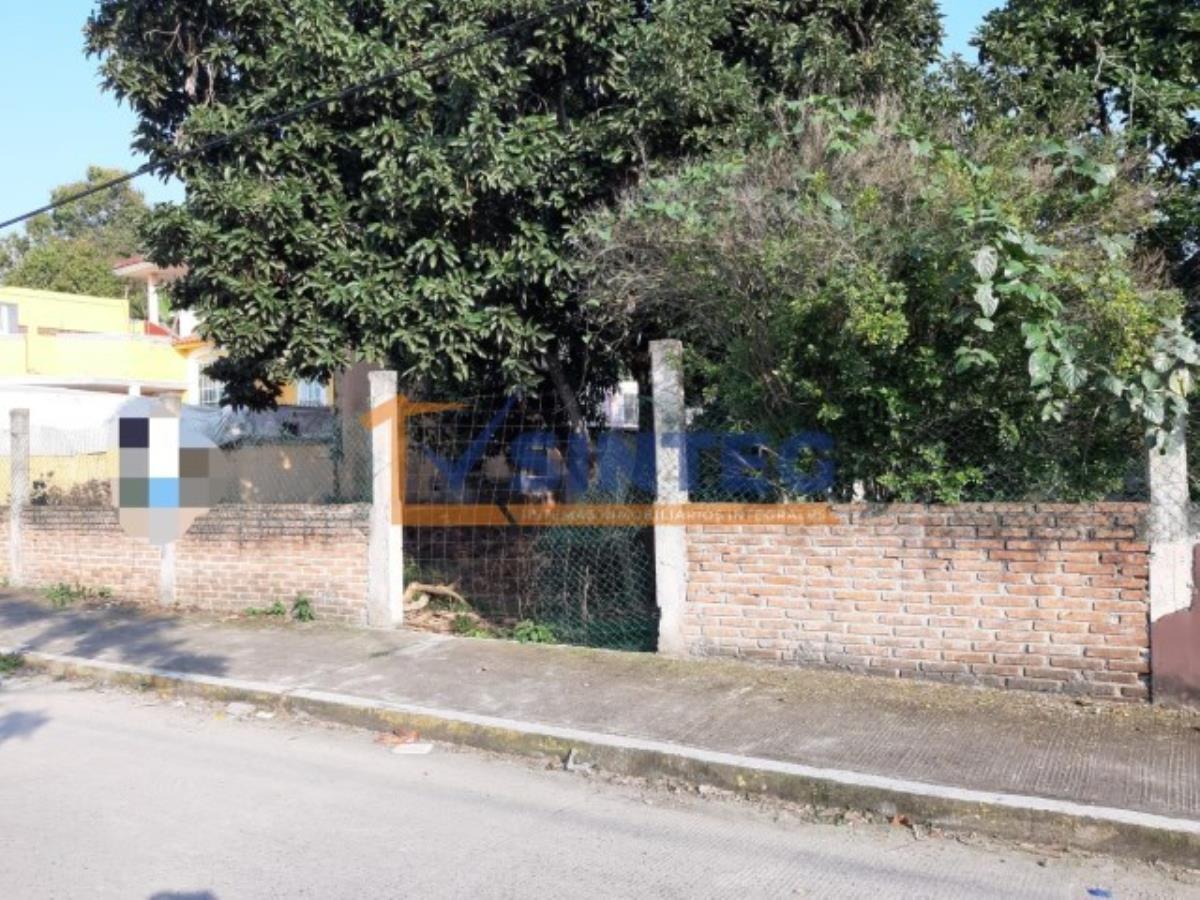 Terreno en venta en Lazaro Cardenas, Poza Rica de Hidalgo — foto 1 de 8