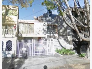 Casa en Campestre Churubusco, Coyoacán, Ciudad de México