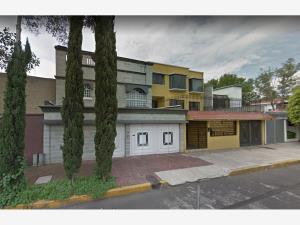 Casa en Paseos de Taxqueña, Coyoacán, Ciudad de México