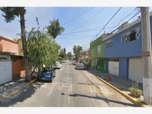Casa en venta en Los Reyes Ixtacala 1ra. Sección, Tlalnepantla de Baz — foto 3 de 10