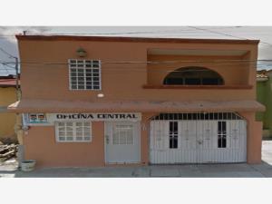 Casa en venta en Jacarandas, Tepic — foto 3 de 8