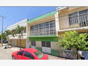 Casa en venta en Agustín Yáñez, Guadalajara — foto 2 de 16