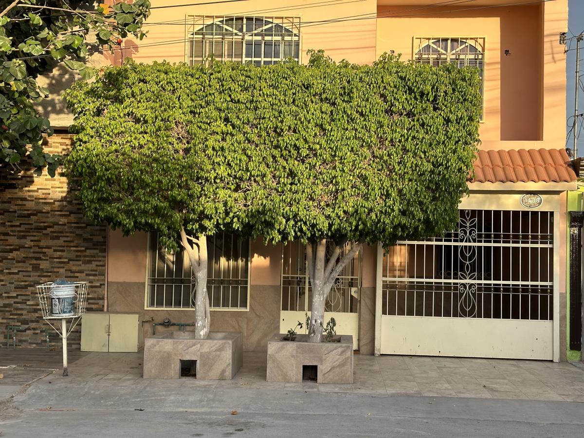 Casa en venta en Rincon de la Merced, Torreón — foto 1 de 14