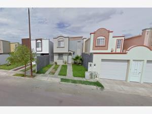 Casa en venta en Bosques del Sur, Nuevo Laredo — foto 2 de 13