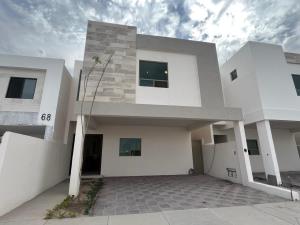 Casa en venta en Los Viñedos, Torreón, Coahuila de Zaragoza Casa en venta en Los Viñedos, Torreón, Coahuila de Zaragoza