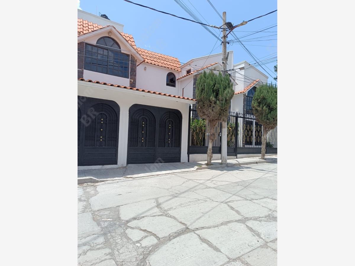 Casa en venta en Rio de la Soledad, Pachuca de Soto — foto 1 de 30