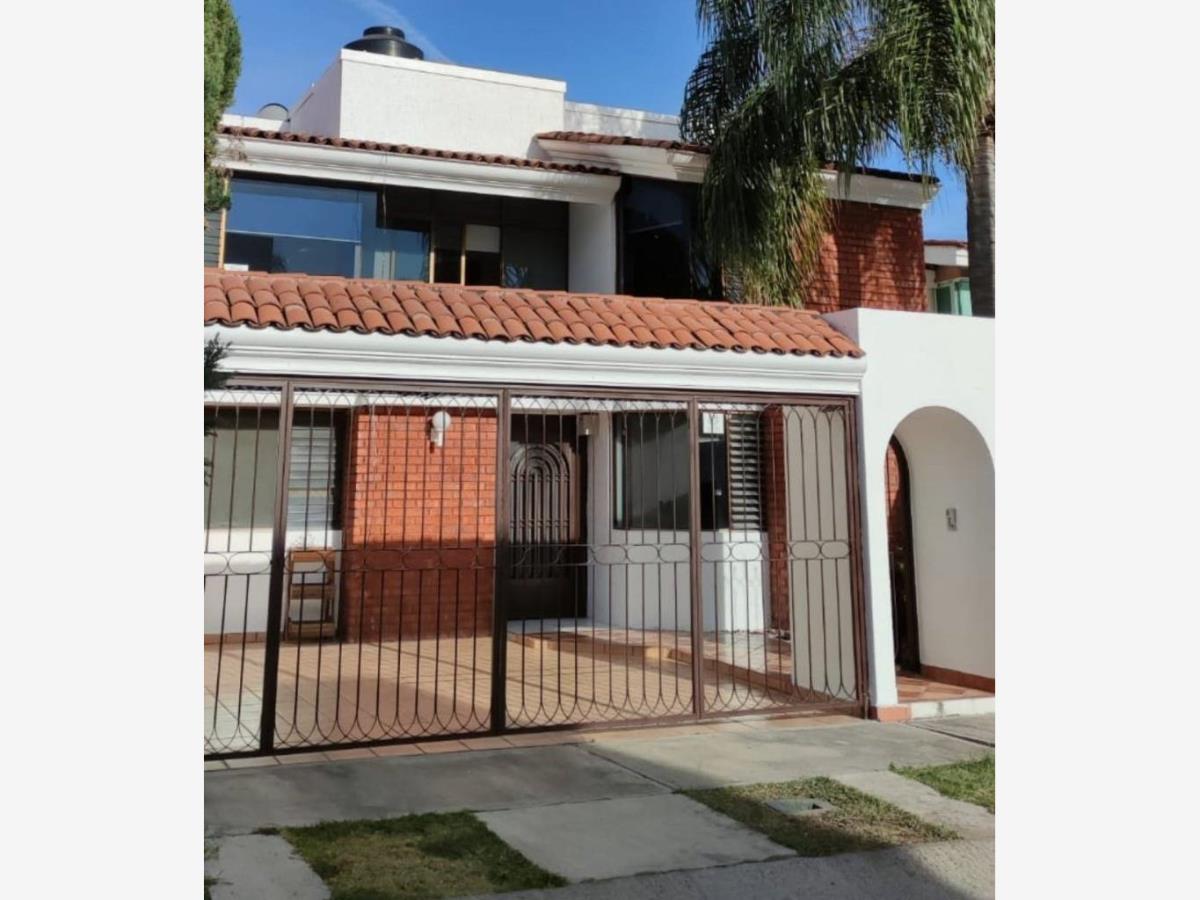 Casa en renta en Bugambilias, Zapopan — foto 1 de 26