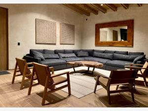 Casa en venta en Avandaro, Valle de Bravo — foto 2 de 24