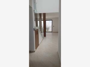 Casa en venta en Cañadas del Arroyo, Corregidora — foto 2 de 17