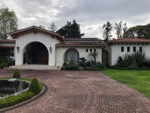 Casa en venta en San Carlos, Metepec — foto 2 de 34