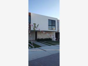 Casa en Cañadas del Arroyo, Corregidora, Querétaro