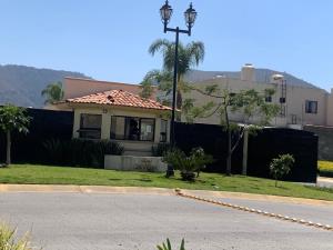 Casa en venta en Residencial Alta California, Tlajomulco de Zúñiga — foto 2 de 14