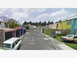 Casa en venta en San Francisco Coaxusco, Metepec — foto 3 de 10