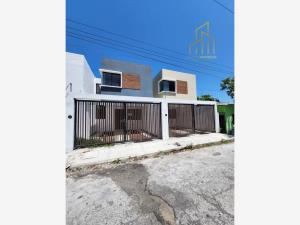 Casa en Venustiano Carranza, Boca del Río, Veracruz de Ignacio de la Llave