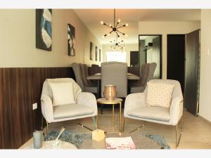 Casa en venta en Cumbres Vista Residencial, Saltillo — foto 3 de 32