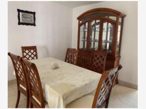 Casa en venta en Bosques de la Alameda, Celaya — foto 3 de 11